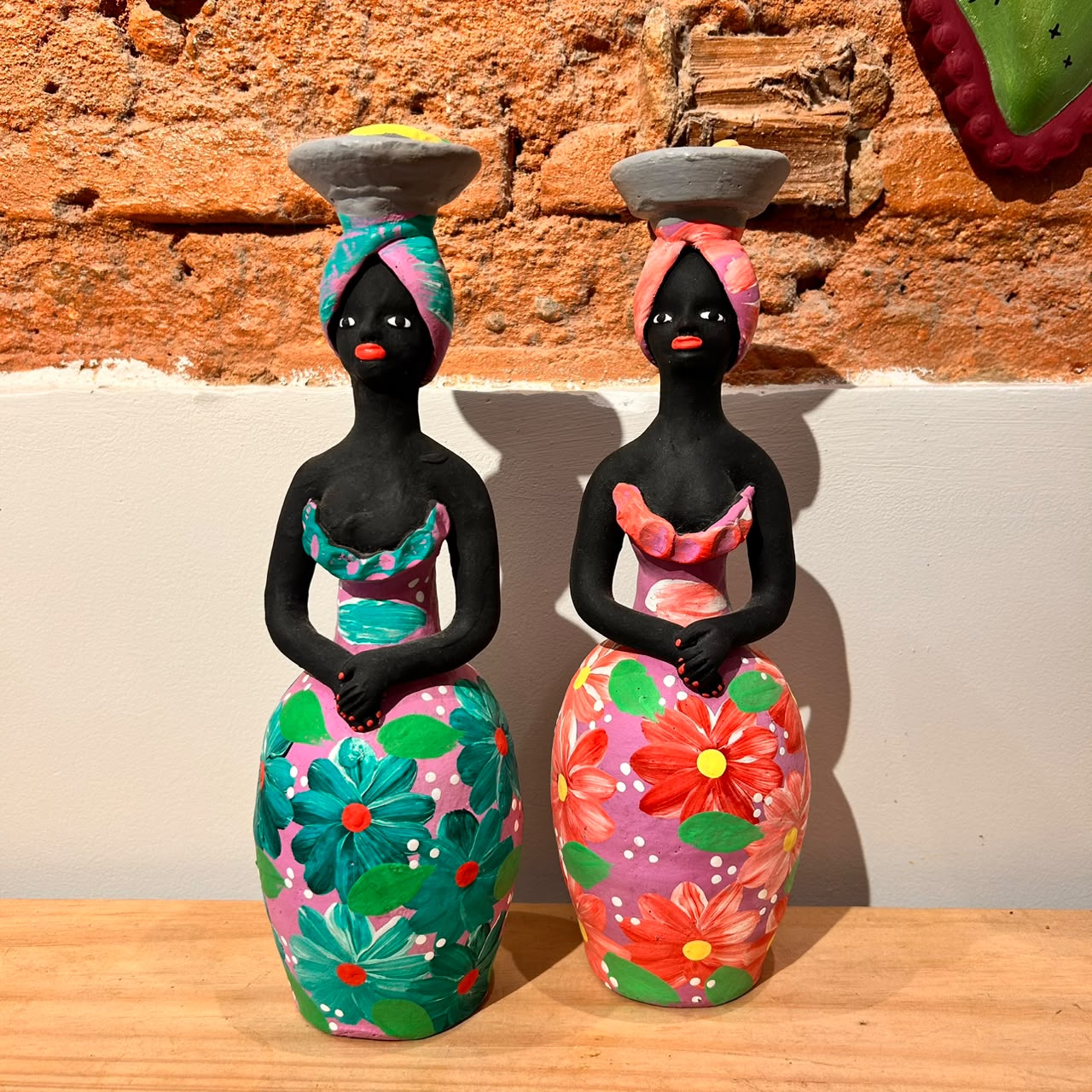 BAIANA CERÂMICA PINTADO GRANDE