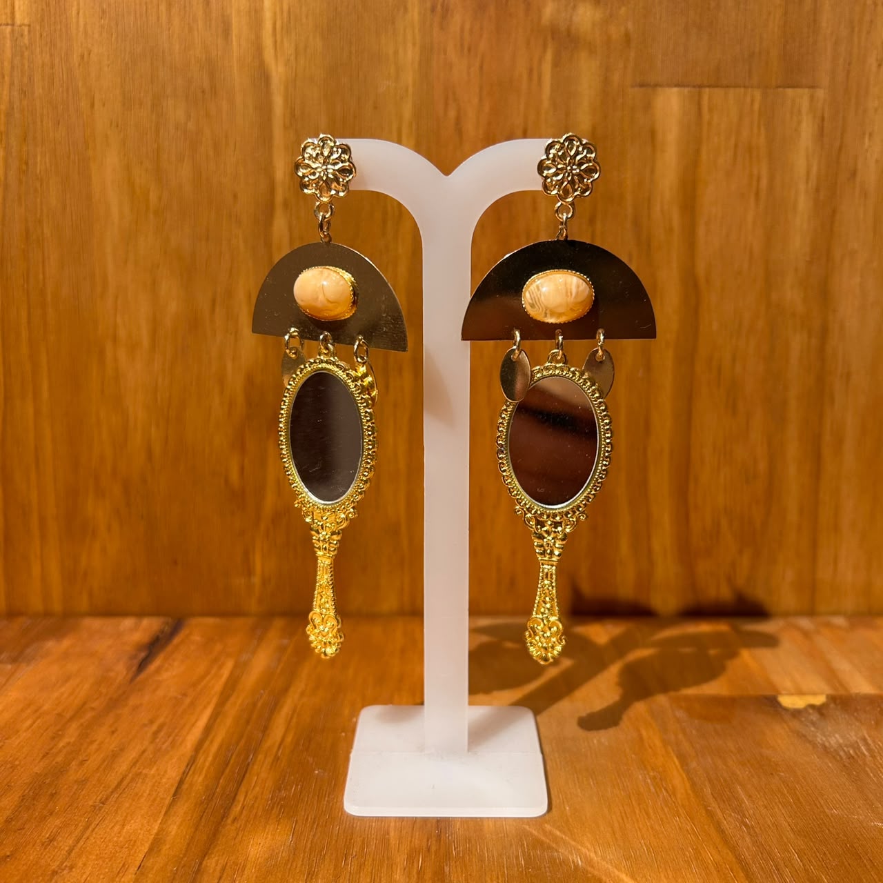 BRINCO OMI - ESPELHO DOURADO