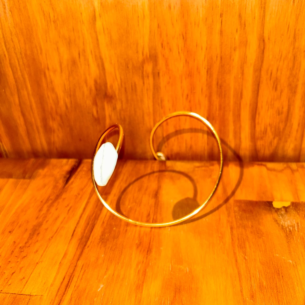 BRACELETE BUZIOS DOURADO