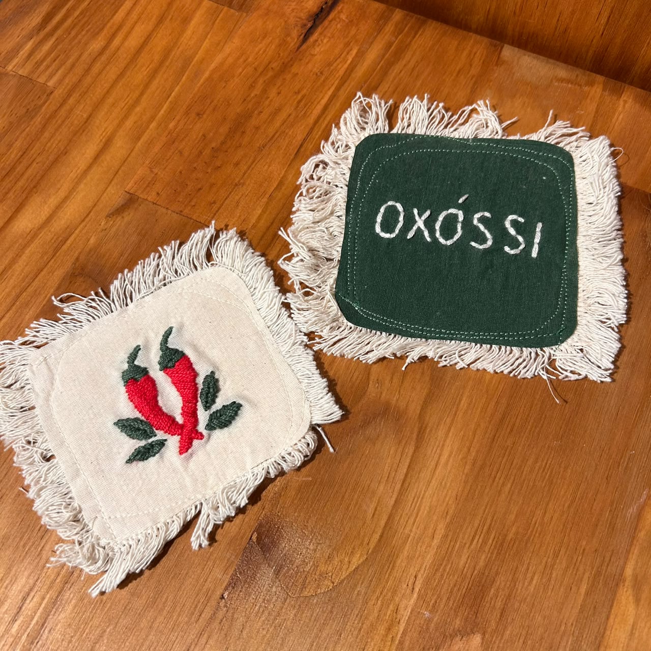 PORTA COPO BORDADO BYANE 10X10CM