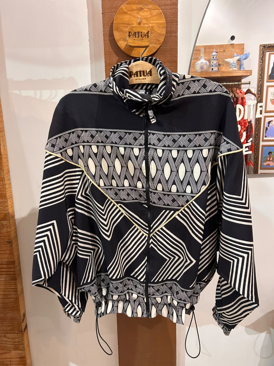 CASACO PONCHO ORIGENS PRETO