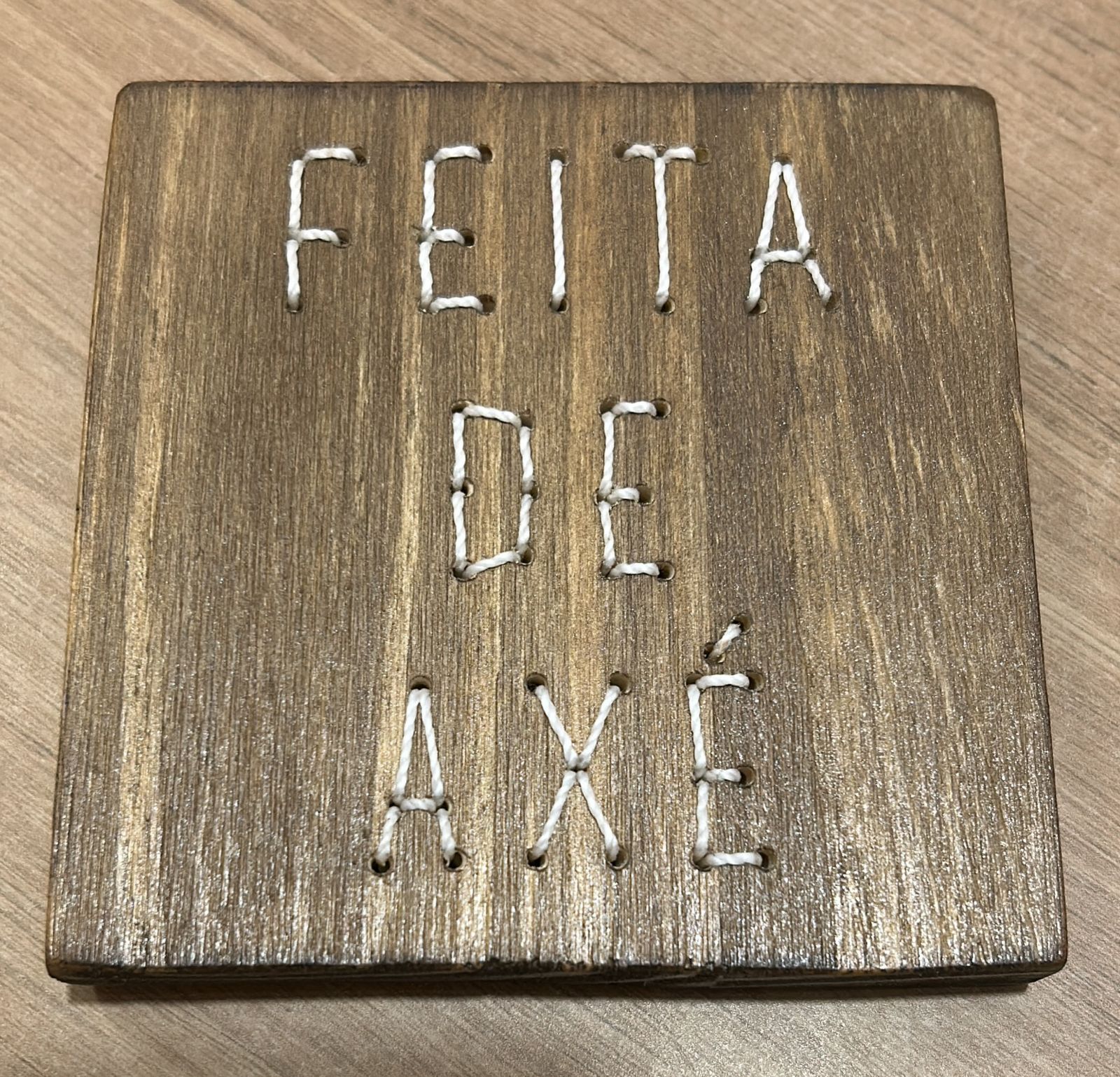 ORIXÁ EM ARTE PLACA FEITA DE AXÉ 10X10
