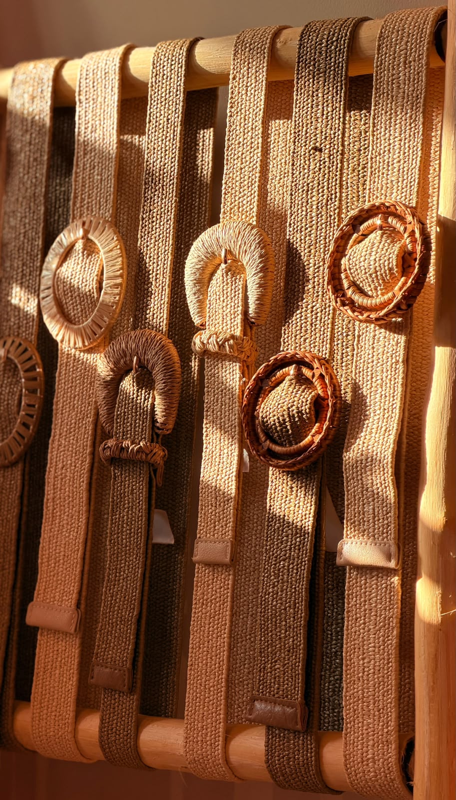 CINTO ESTILO PALHA COM ELÁSTICO