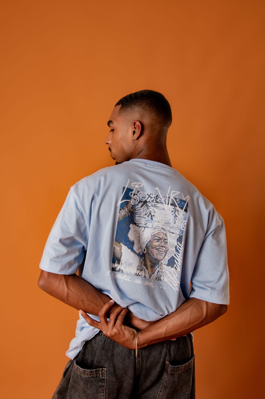 T-SHIRT VRY COLLAB CHICO BAIANA