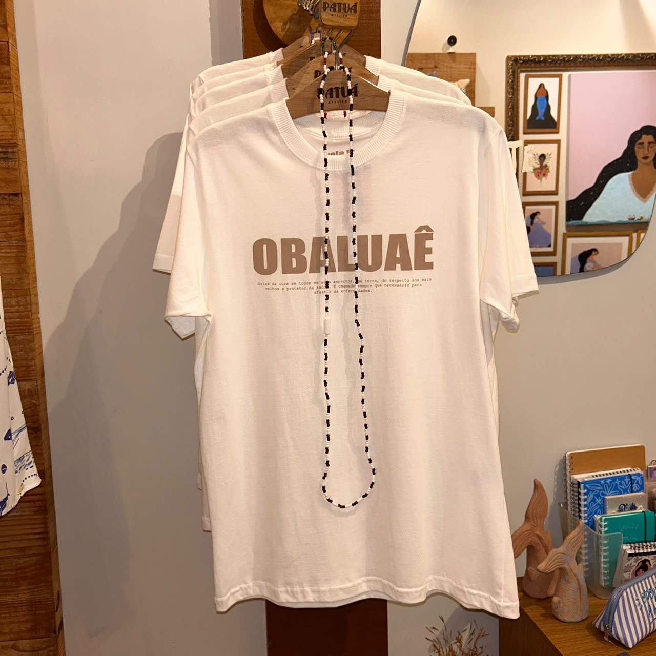 T-SHIRT OBALUAÊ OFF WHITE